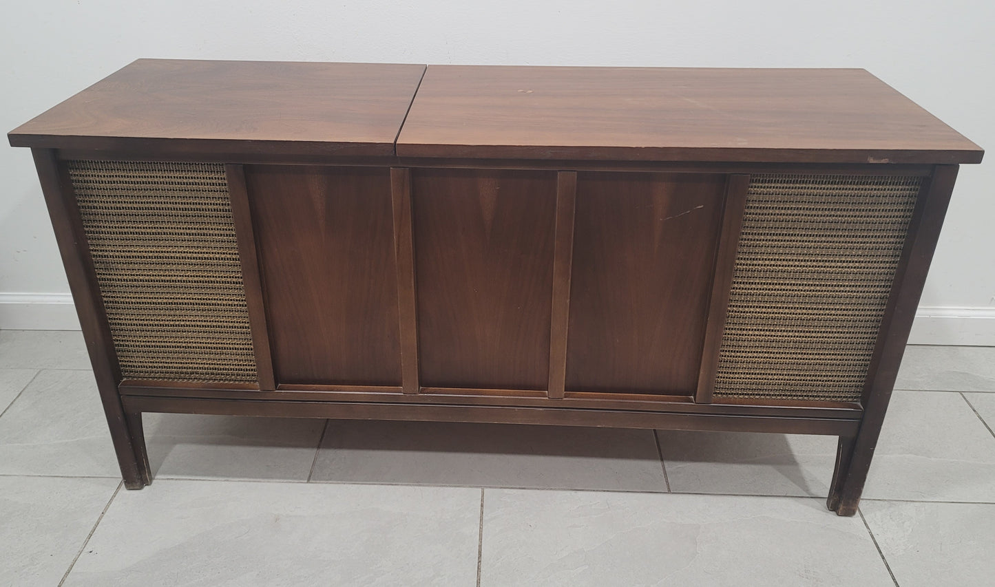 Mid Century Modern Stereo Console Record Player Credenza Philco Ford