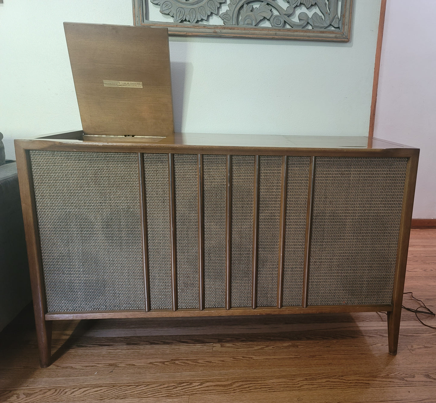 Motorola HI FI  Stereo Console Record Player Credenza MCM